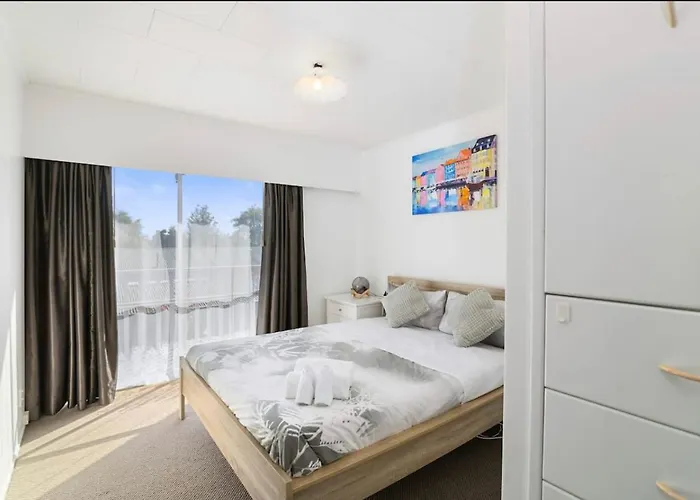 Spacious Utuhina House Holiday home