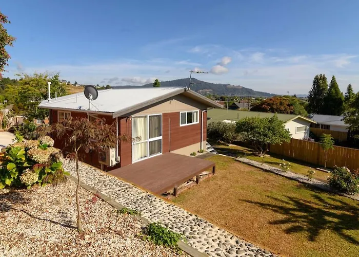 Holiday home Spacious Utuhina House *